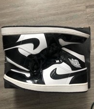 Air Jordan 1 Mid Carbon Fiber