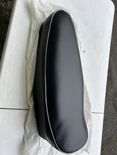 SELLA LUNGA NERA SEDILE CON