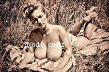 Foto di nudo foto a colori