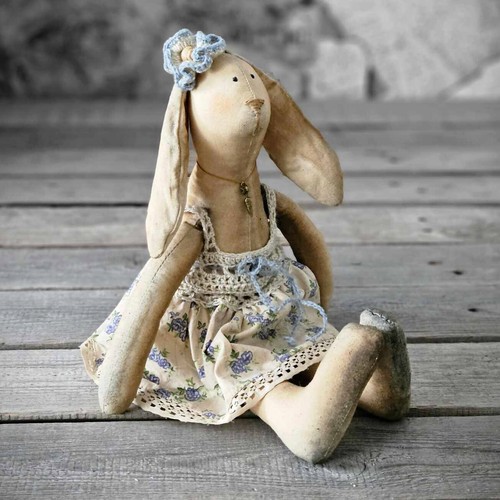 Coniglietto artista vintage
