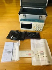 Tektronix TBS 1052B