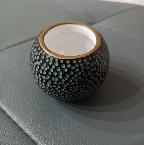 Piccolissimo vaso orientale - , in