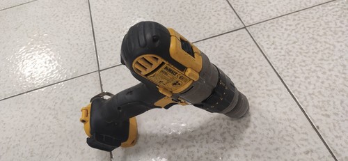 Avvitatore percussione - avvitatore, a
