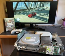 XBOX 360 Fat + GTA 4 + Controller Originale