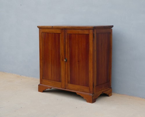 Armadio stipo credenza