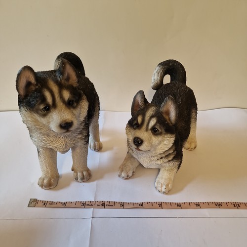 Husky puppy dog figurine - x2,