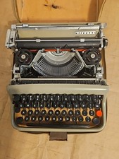 Vintage 1950 Olivetti Lettera