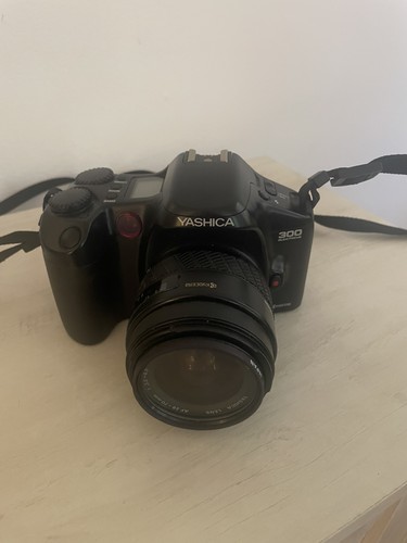 Yashica 300 auto focus kyocera - focus,