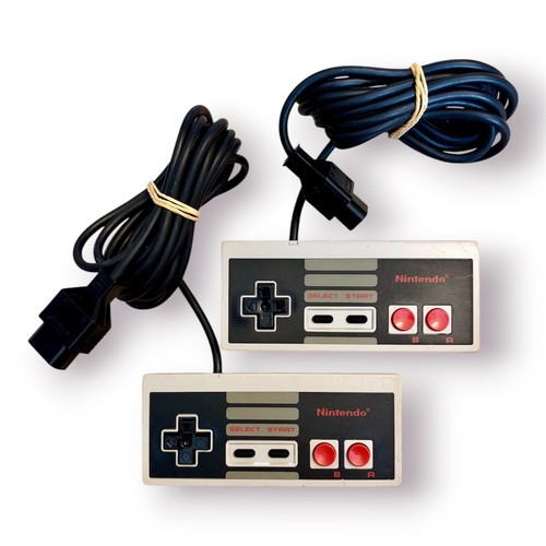 Lot manettes nintendo nes - 2,