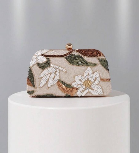 Nuovissima pochette oro rosa