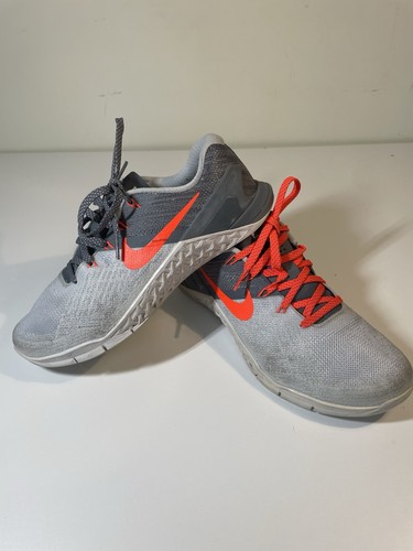 Nike metcon shoes size 5 - nike,