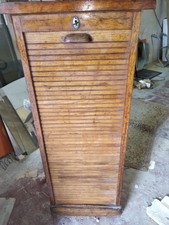 Antico mobile schedario  a serrandina inizi del XX secolo