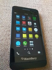 Blackberry Z10 mod:STL 100-2 Smartphone nero ottime condizioni cellulare V.foto