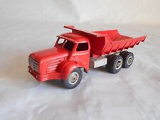 autocarro con cassone