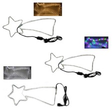 Stella cometa luminosa con