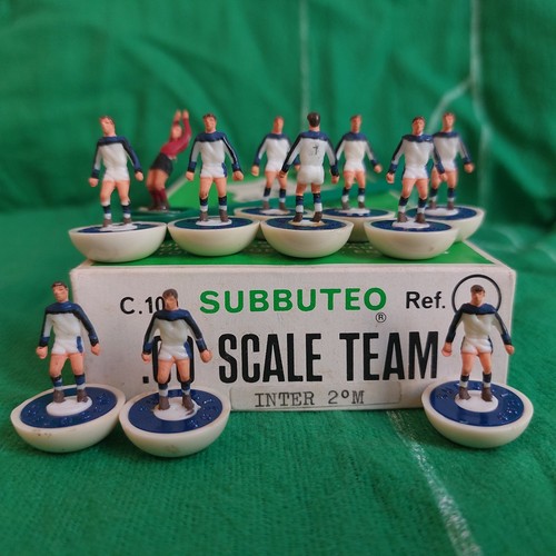 Mint subbuteo team hybrid - subbuteo,