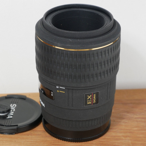 Sigma 105 ex dg - f/2.8,