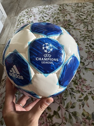 Adidas uefa champions - uefa,