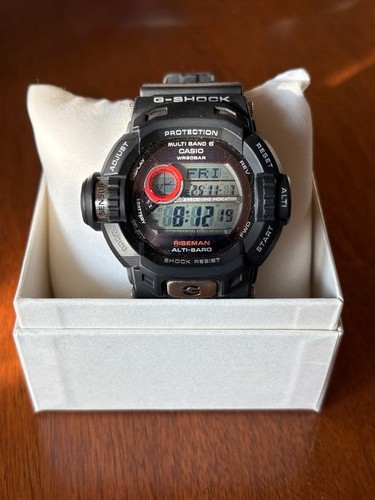 Orologio digitale atomico