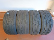 Gomme 285 40 22 110V 325 35 22 114V Pirelli Invernali 75-85% Pneumatici Urus GLE