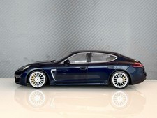 Minichamps - 1:18 - Porsche
