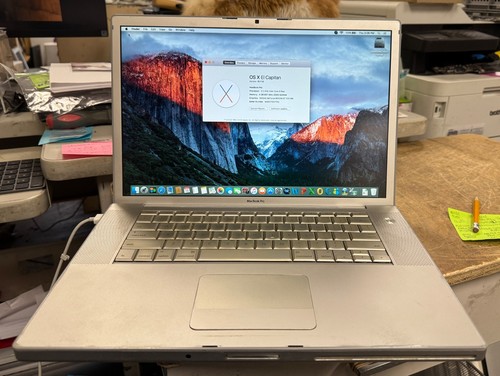 Apple macbook pro pollici - 15,