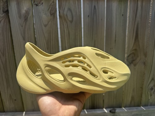 Yeezy foamrunner zolfo - yeezy,