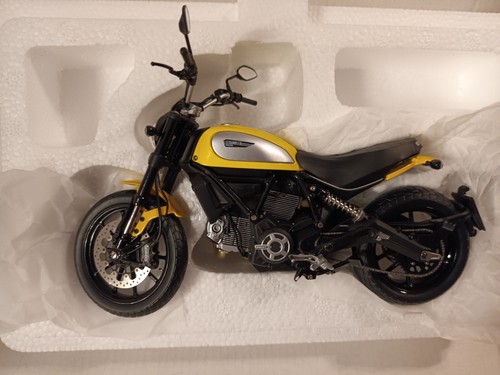 Ducati scrambler giallo - ducati,