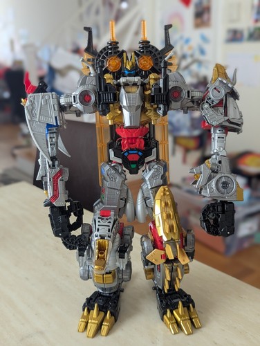 Takara tomy transformers - takara,