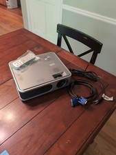Toshiba TLP-XE30U Proiettore