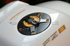 EVOTECH TAPPO SERBATOIO BENZINA SGANCIO RAPIDO DUCATI MONSTER 750