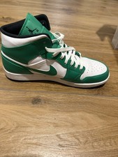 Air Jordan 1 Mid Sneakers -