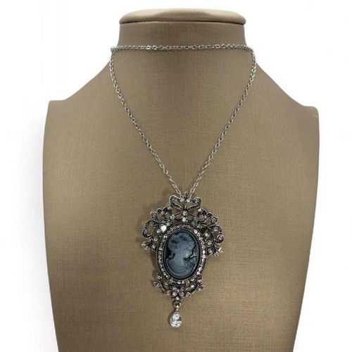 Collana stile vintage - in,