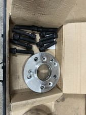 Kit 2 DISTANZIALI 20mm  + 10 BULLONI X MERCEDES A B C E GLA GLC CLA 5X112 66.6