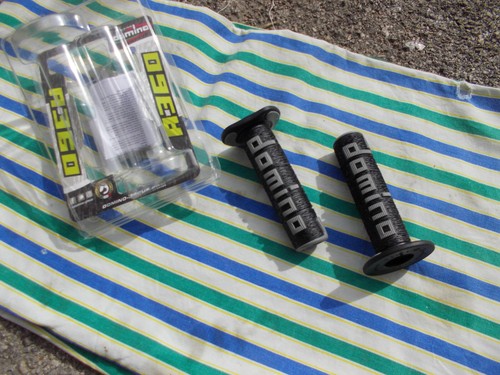 Manopole moto universali - ,