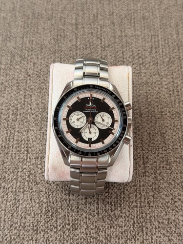 Omega speedmaster legend - omega,
