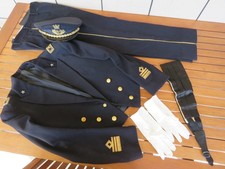 VECCHIA UNIFORME DA GALA SERA E BERRETTO UFFICIALE PILOTA AERONAUTICA MILITARE