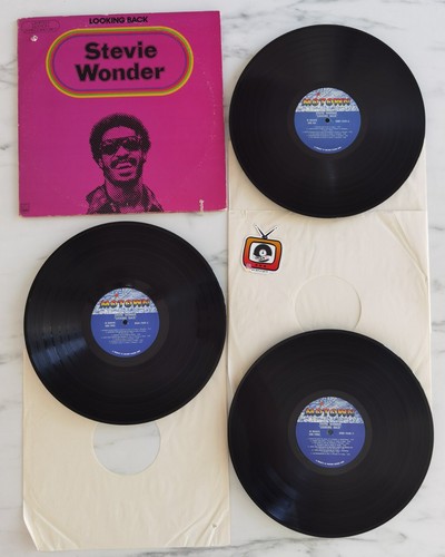 Stevie wonder looking back - stevie,