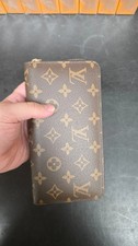 Louis Vuitton Monogram Zippy