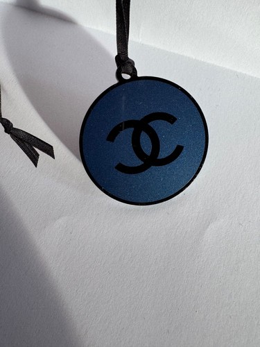 Chanel breloque bleu - bleu, cc