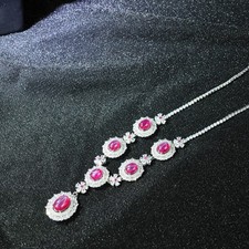 Collana perfetta alto ghiaccio