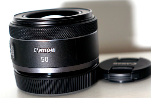 Canon 50mm stm lens - f/1.8,