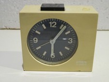 Vecchia sveglia da comodino viaggio orologio EMES QUADRO plastica design vintage