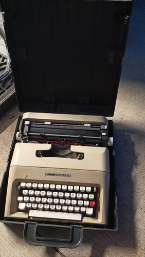 Macchina scrivere - macchina,