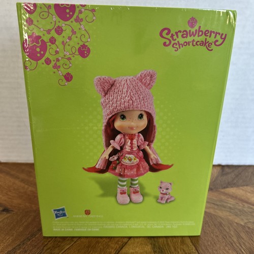 Strawberry shortcake doll - strawberry,