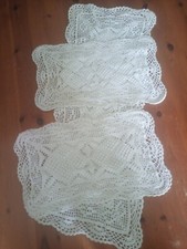 CENTRINI FATTI A MANO UNCINETTO 3 PEZZI COLORE BIANCO