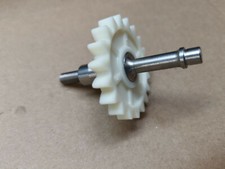 Ingranaggio albero pompa acqua