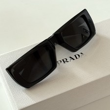 Occhiali da sole Prada Runway