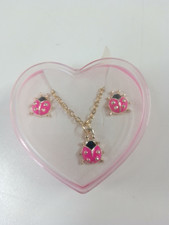 Orecchini E Collana Di Bigiotteria A Forma Coccinella Colore Fucsia Per Bambini 