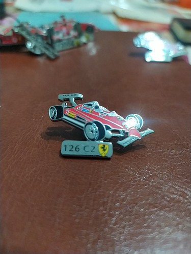 Spilla ferrari bolaffi - ferrari,